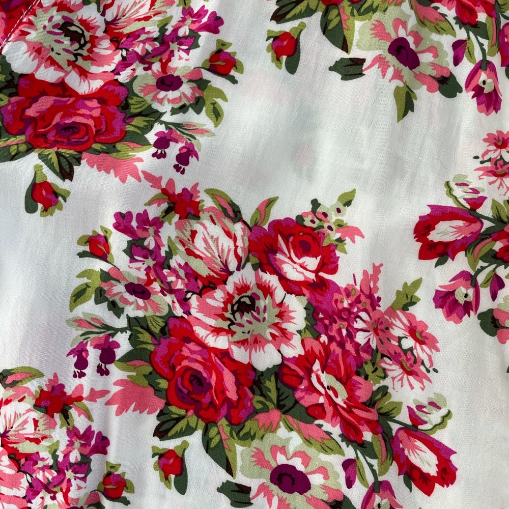 Floral Robe - Picture 4 of 4